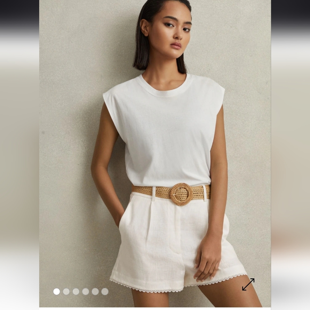 Belle Linen Belted Shorts in White